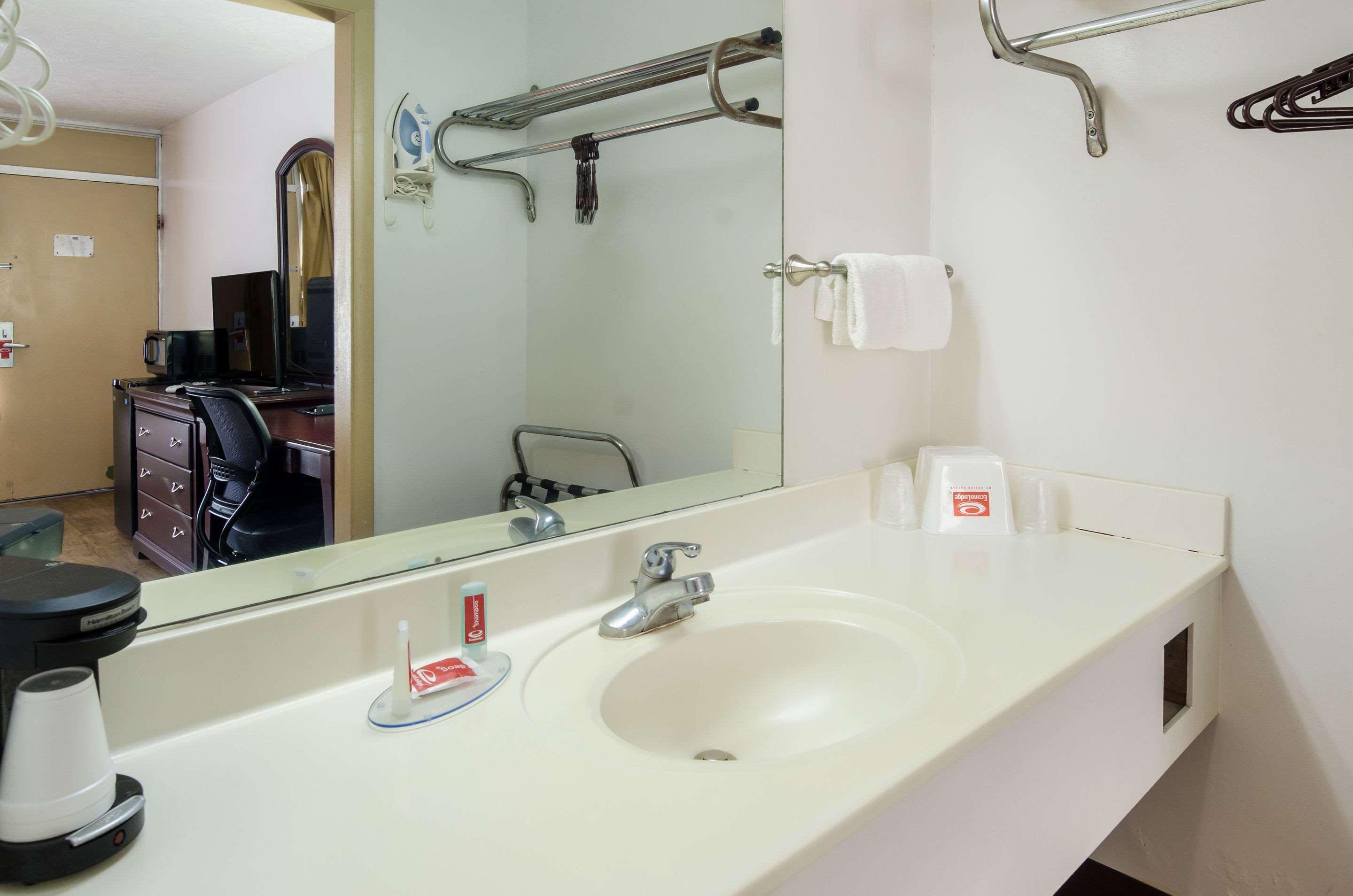 Econo Lodge Marion I-81 Kültér fotó